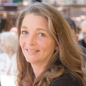 Meet your Posher, Sherry